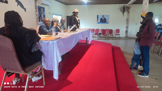 Tenue des audiences foraines spéciales ce jour dans la salle de fête le lamantin par le tribunal de première instance d&rsquo;Edea statuant en matière de droit local en faveur des jeunes scolarisés.